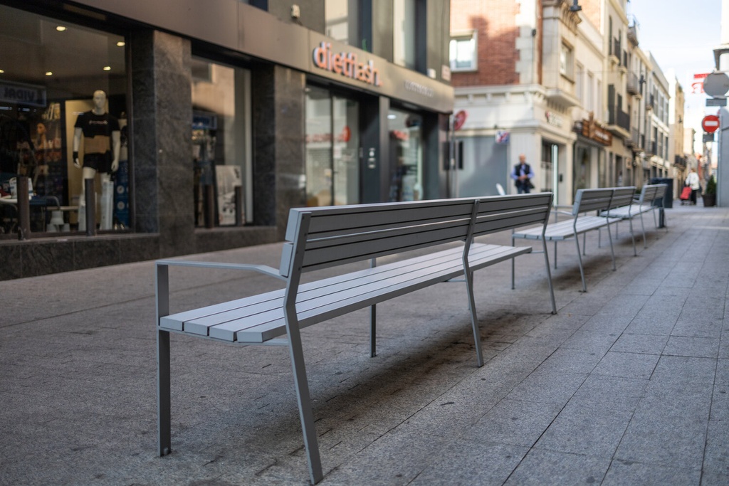 Design zitbank Harpo® 300 ALU