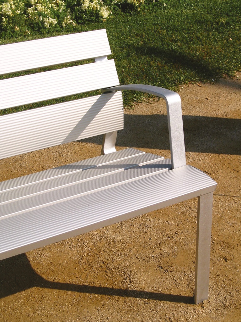 Design zitbank Neoromantico Liviano ALU 175®