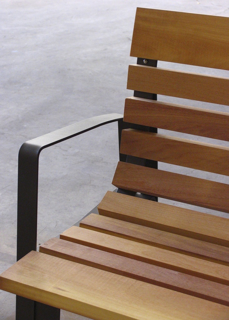 Modulaire design zitbank Bilateral® 3 modules (2 met rugleuning alternerend en middelste module zonder rug)