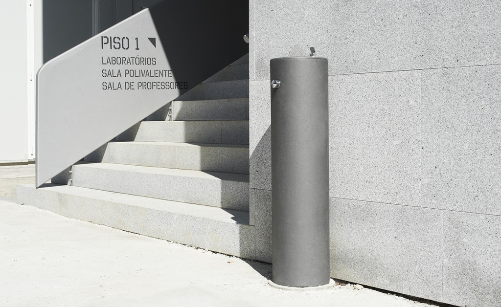 Design drinkwater fontein Línea Round Refill - staal versie