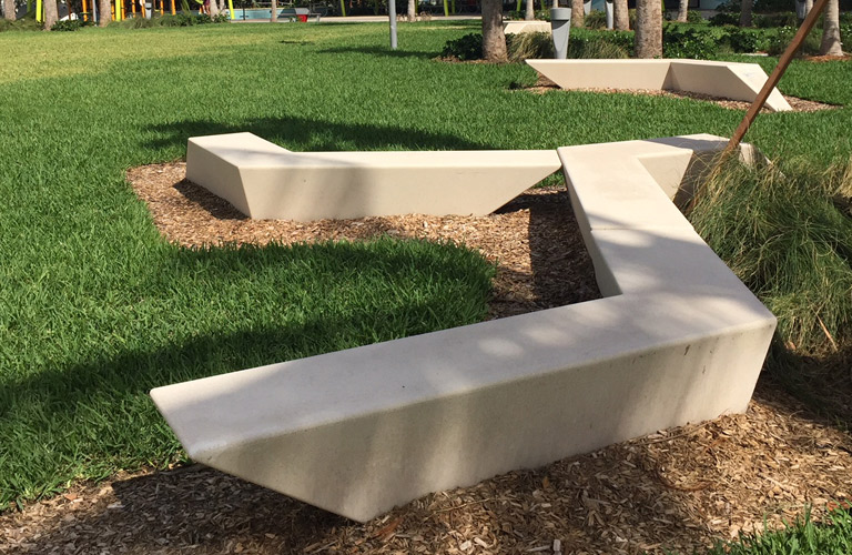 Design bench Milenio Derecho 120º®