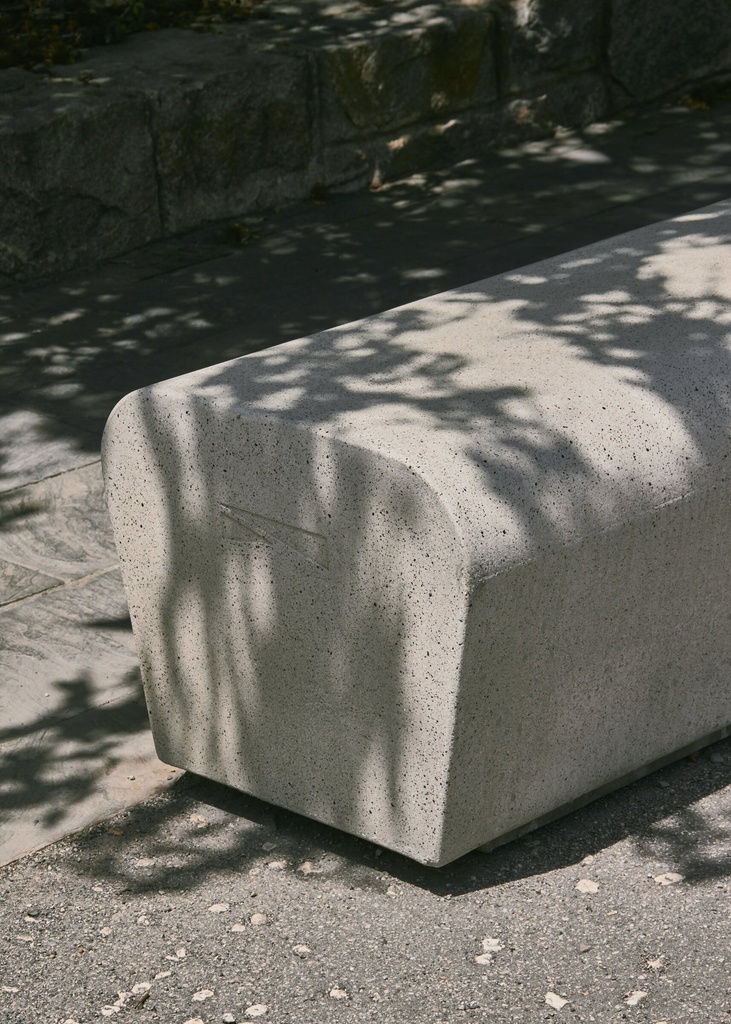 Design zitbank ARO ©