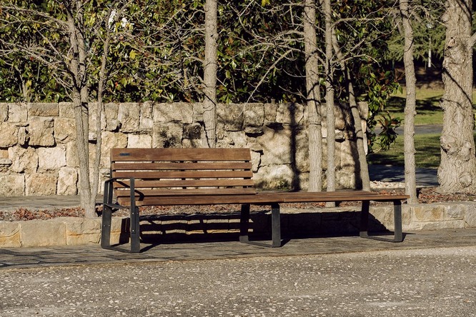 Modular design bench Bilateral® 2 modules (1with backrest / 1 without backrest)
