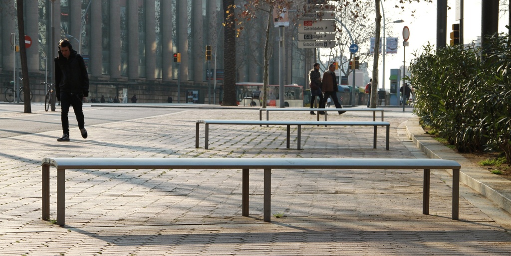 Banc design NeoRomántico Liviano Banqueta Aluminio 300® 