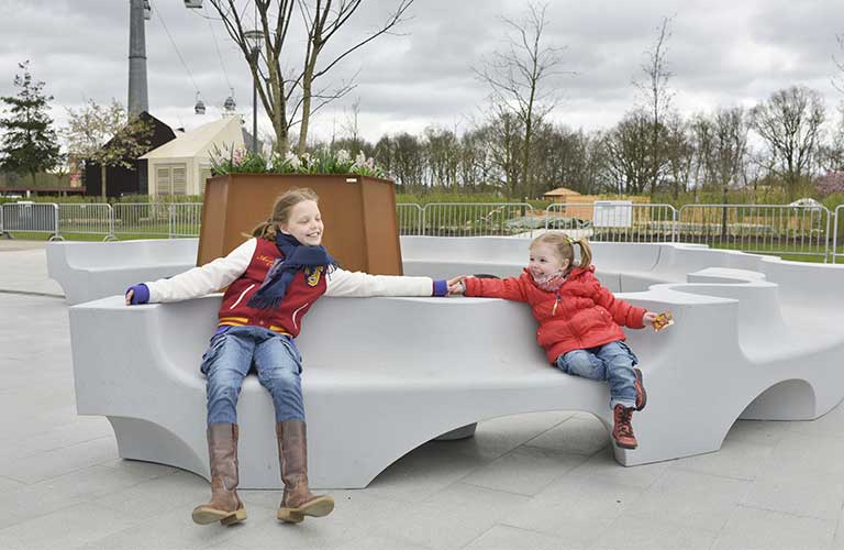 Design bench Naguisa R550A ®