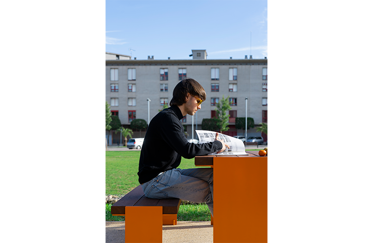 Design table Mook Mesa Pino ®
