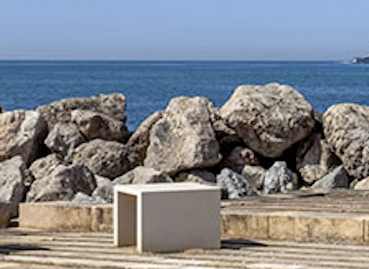 Chaise design Prima Taburete ®