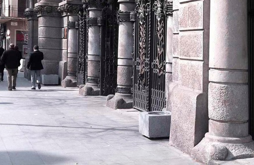 Cendrier design Sócrates Cenicero 40 - 30L ® Poli