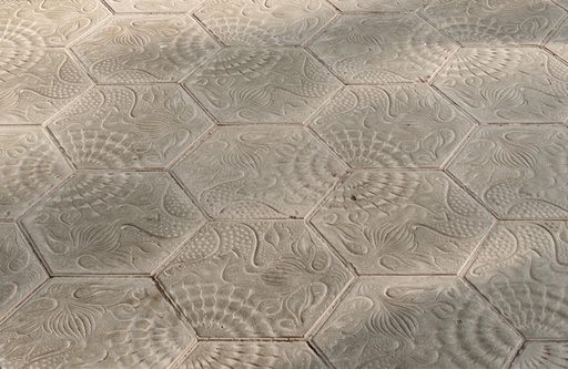 Pavage design Panot Gaudí ®